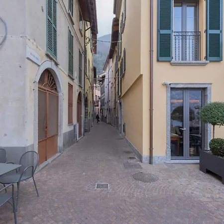 Design By Rent Appartement Torno
